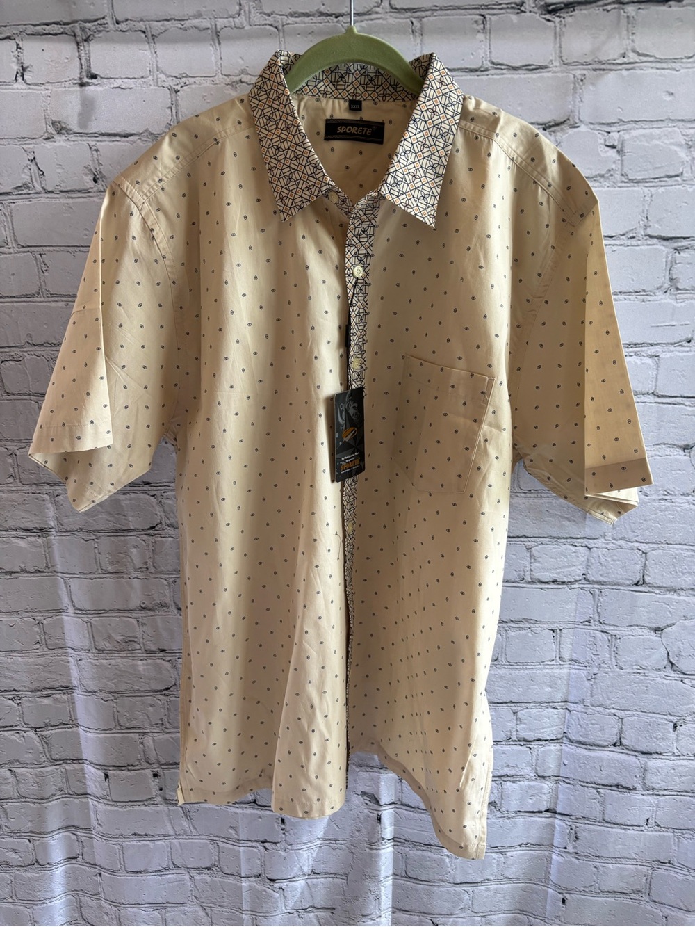 *NEW* Men’s Imported SPORETE Short Sleeve Button Shirt - Size XXXL